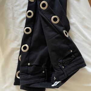 Good American Black Jeans with Metal Rings